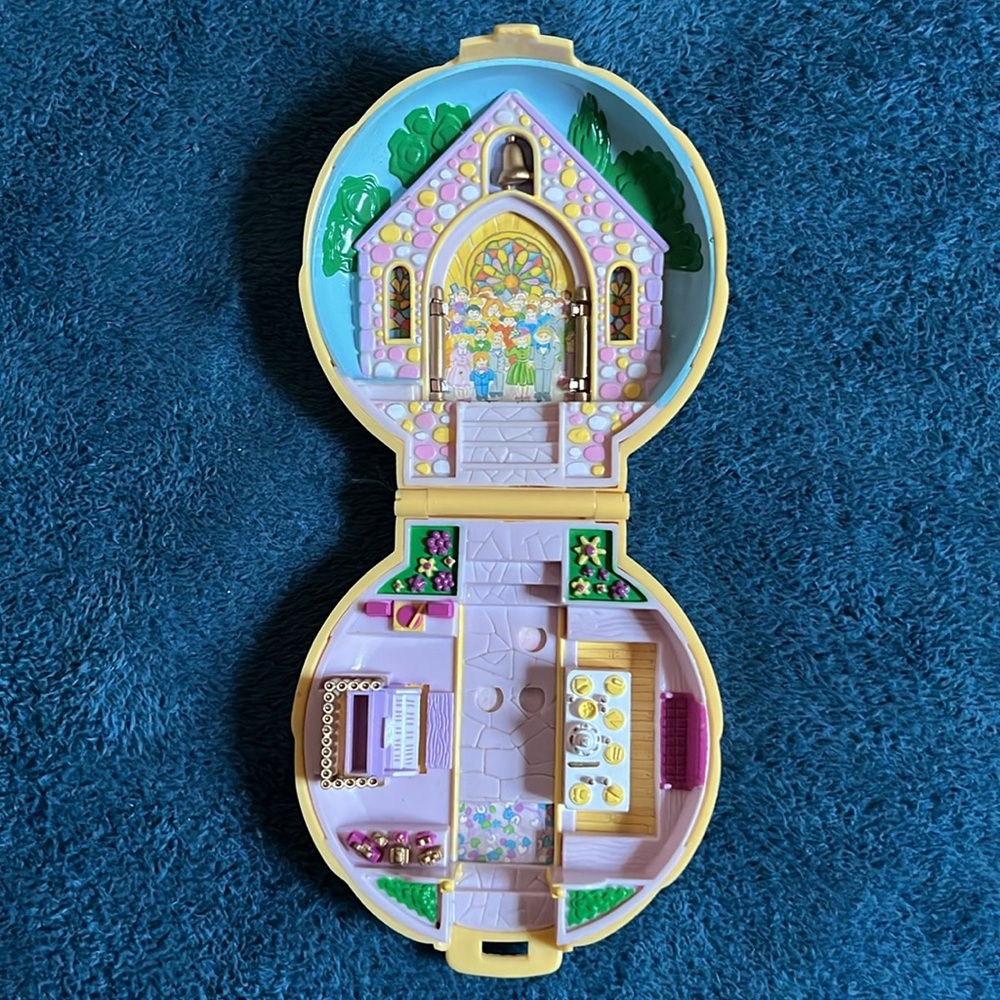 Vintage Polly Pocket Nancy's Wedding Day 1989 Yellow Variation- Compact Only.